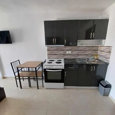 Summer Escape パラスポロス