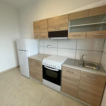 Summer Escape Parasporos